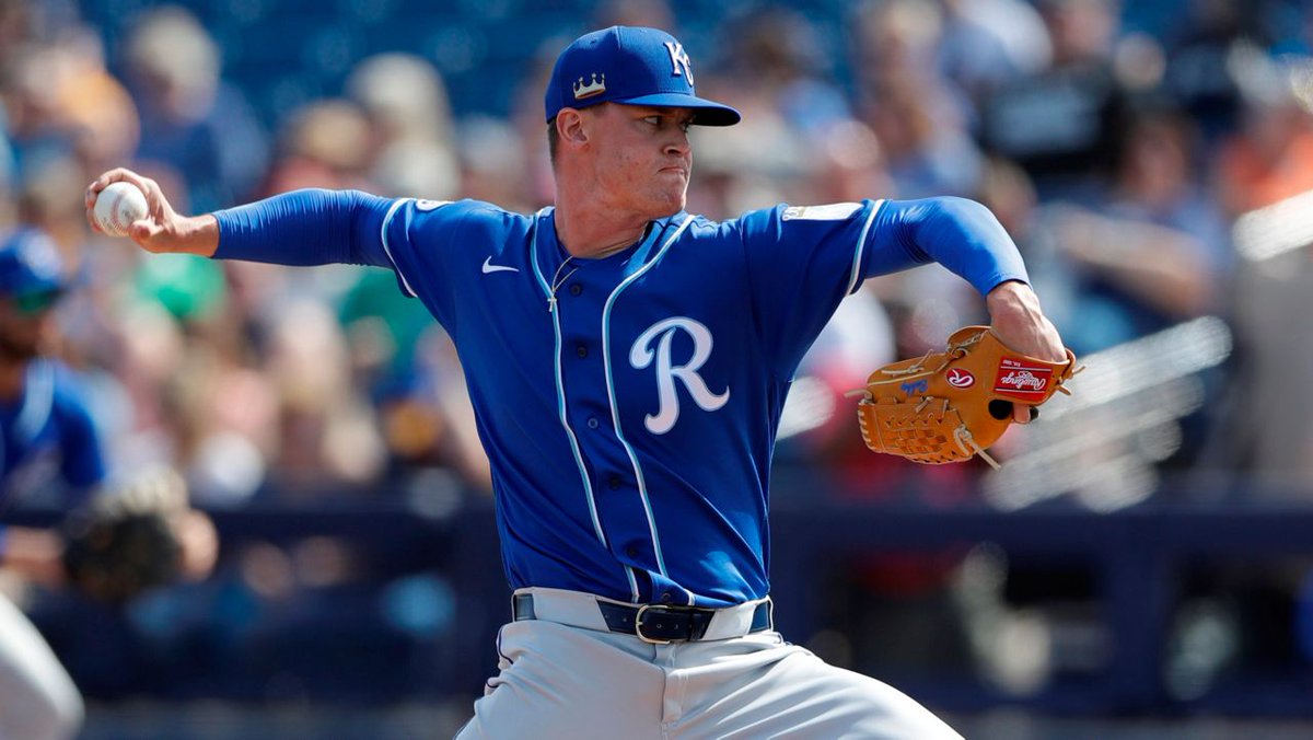 Uni-Lions have signed 27-year-old American right-hander Scott Blewett as their new foreign pitcher. #CPBL
