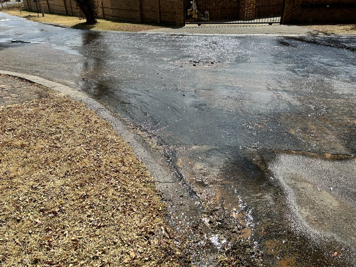 gianamar's tweet photo. Photos of the leak. I’m sure this was logged last week already. It’s been getting worse. The area now has no water. Anyone out there listening? @CoE_Call_Centre https://t.co/7zGxReA2DO