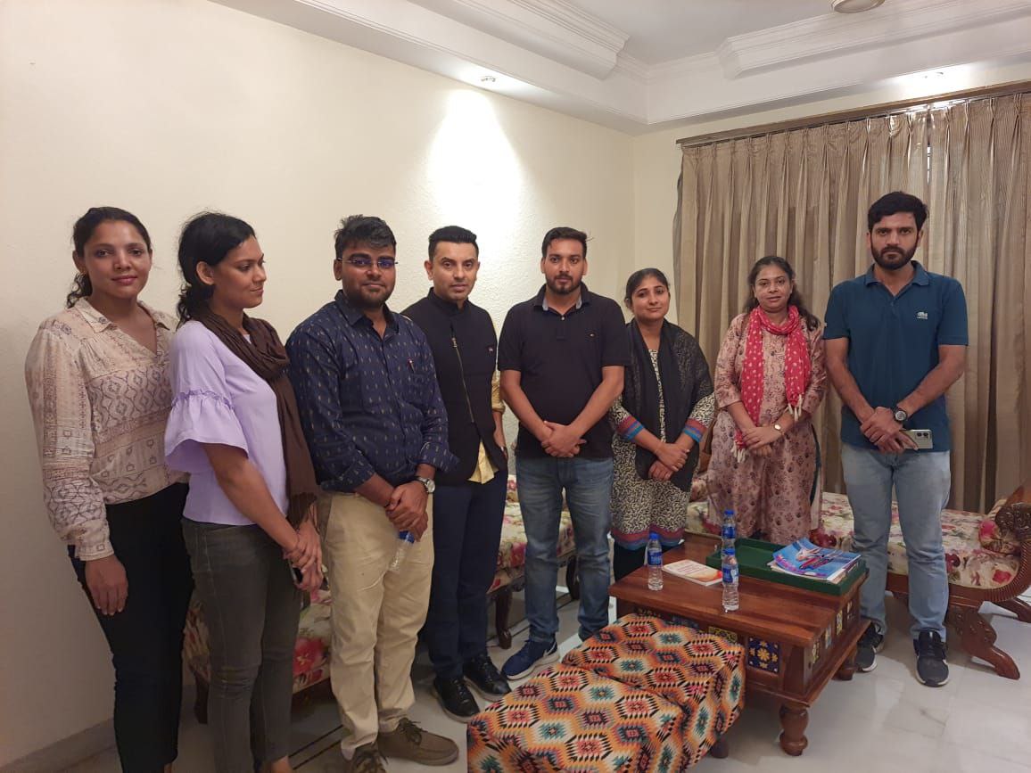 #UnfairUPSC2023 
#UnfairCSAT2023
A delegation of ours met Shri @tehseenp yesterday at his residence.  We are grateful to sir for his time, support and invaluable guidance. 🙏 #UnfairCSAT2023 #UnfairUPSC2023