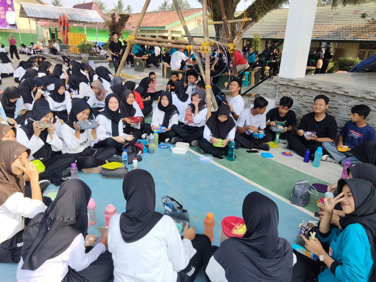 SMA Negeri 2 Metro, Lampung tweet media