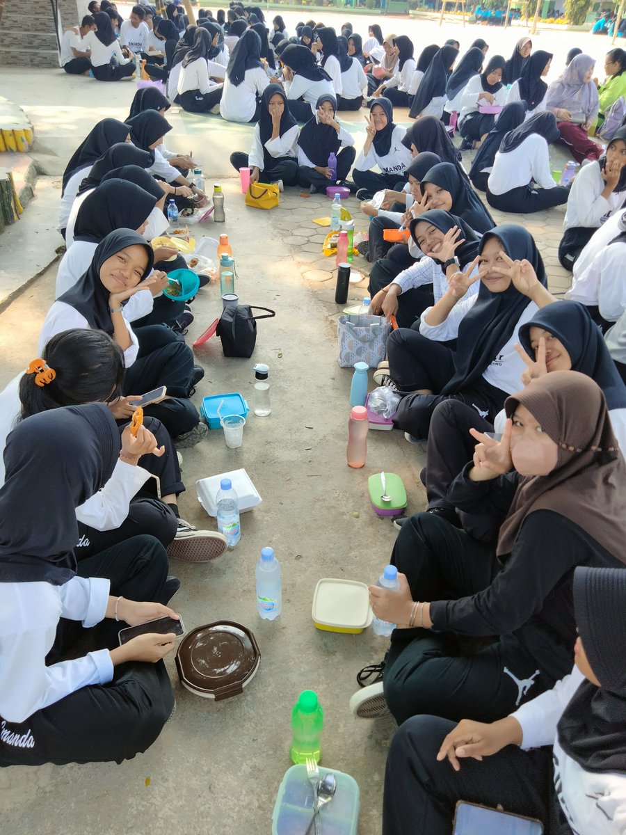 SMA Negeri 2 Metro, Lampung tweet media