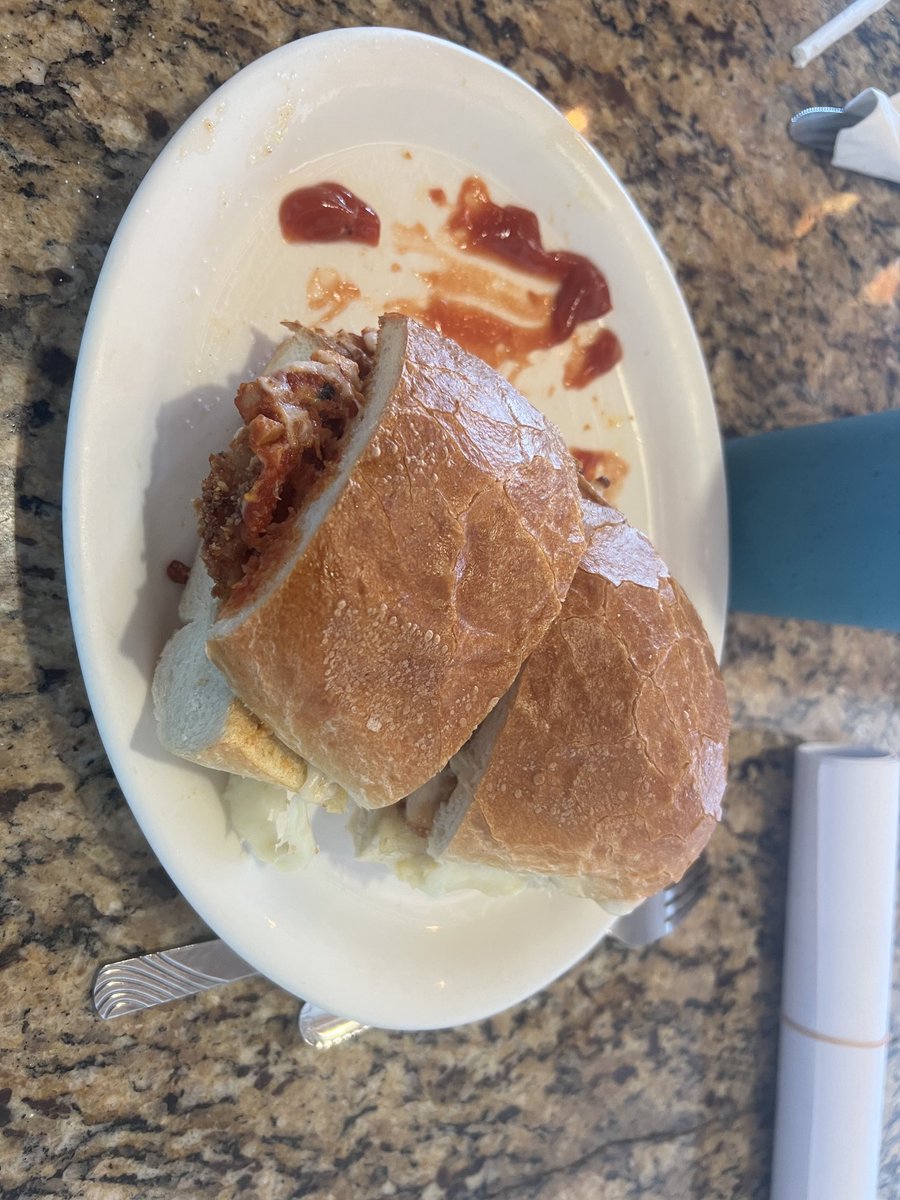 drjojo62's tweet photo. The chicken parm sandwich at Aquamrine in Kodiak Ak is worth a try 🐔🐔🐔 #top100chicken but I’d recommend seafood https://t.co/WGaNC9RLWK