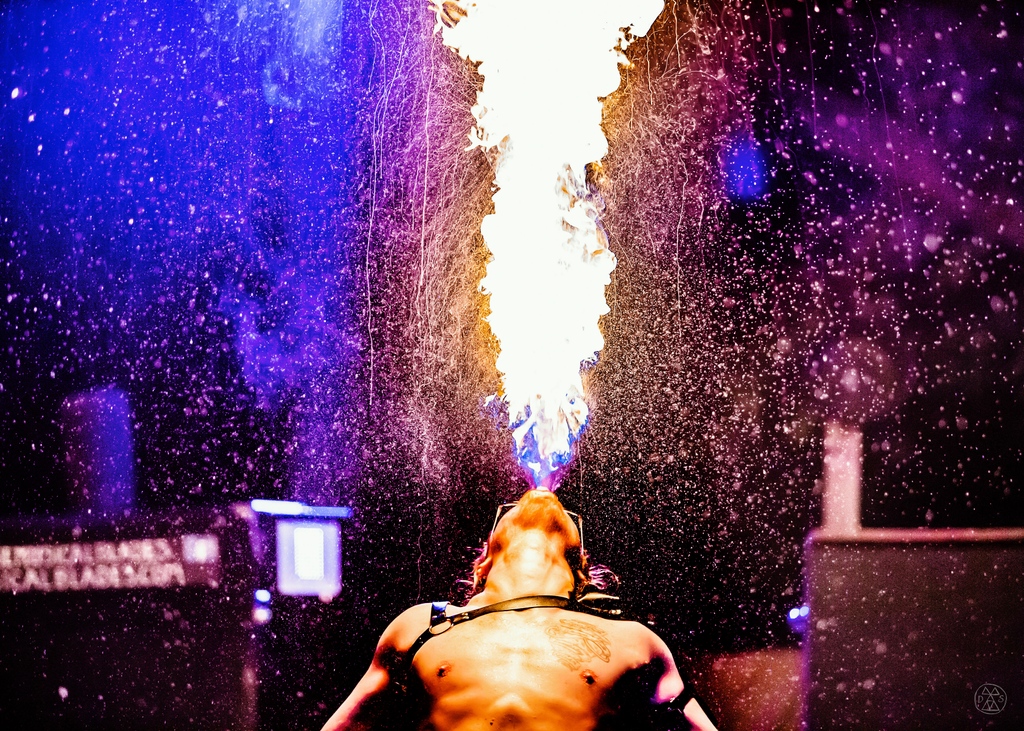 Saturday Smoker tickets are available! 
Smokin Entertainment, but no actual smoking. 🔥

After Hours entertainment for 21 and older. 
$12 available online or at the gate.

Weekend 1 Burlesque
Weekend 2 Hypnosis
Weekend 3 Pirate Fun with the Scallywags