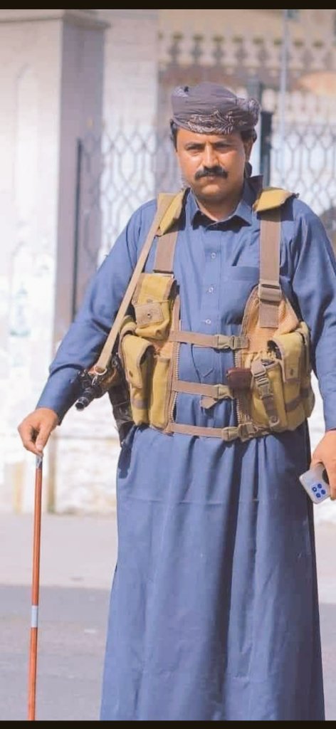 FLlhdaya50984's tweet photo. مقتل الشيخ فاروق علي احمد لصعر
بدم بارد في نقطه تبع مرتزقه الشمال في العبر
لاكن لن يفلتو من العقاب 
الله يرحمك ويغفر لك ويسكنك فسيح جناته 
يابوعلي https://t.co/AGD88VYjl5