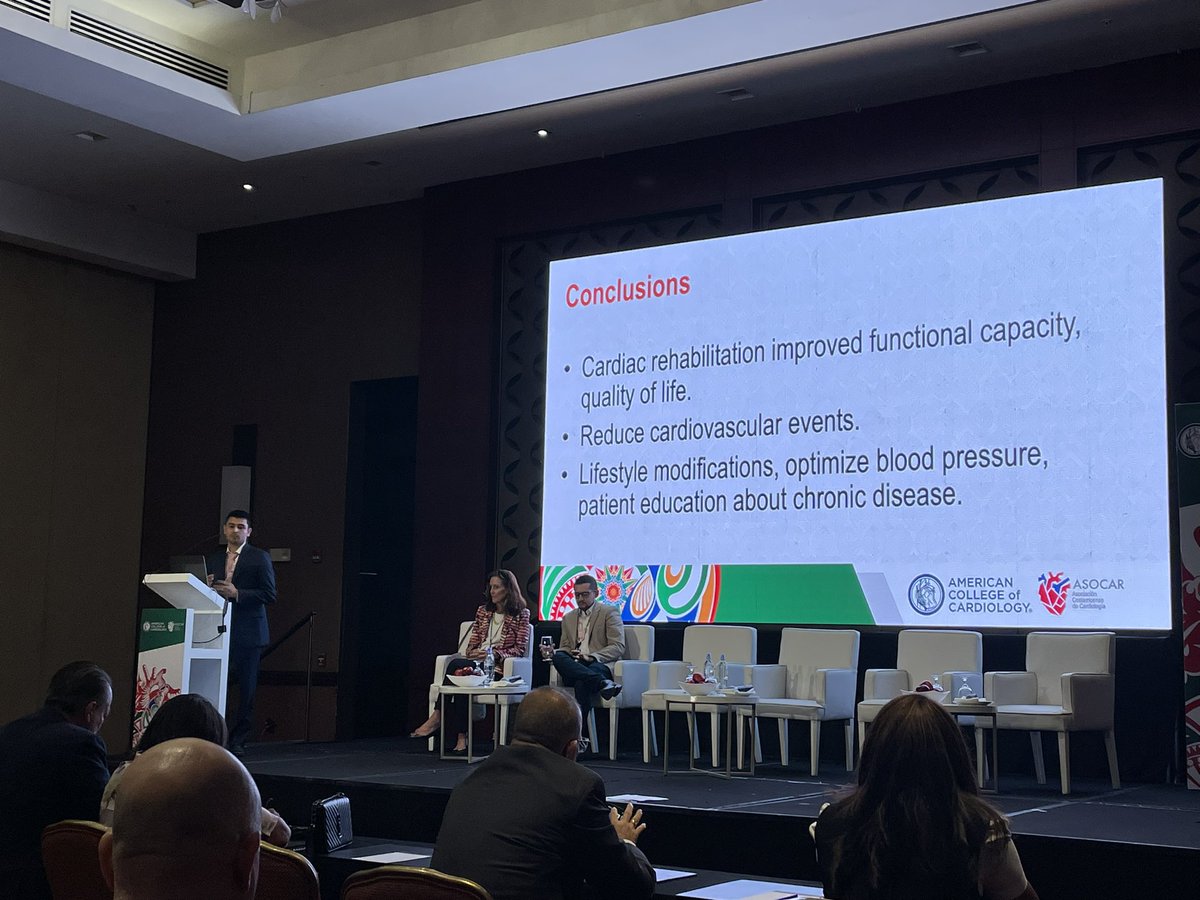 ACCinTouch's tweet image. Dr. Andres Jimenez presents a case on exercising with CVD during this morning’s #cvPrev session at #ACCLatinAmerica. 

Key points 👇🏼 🏃‍♂️