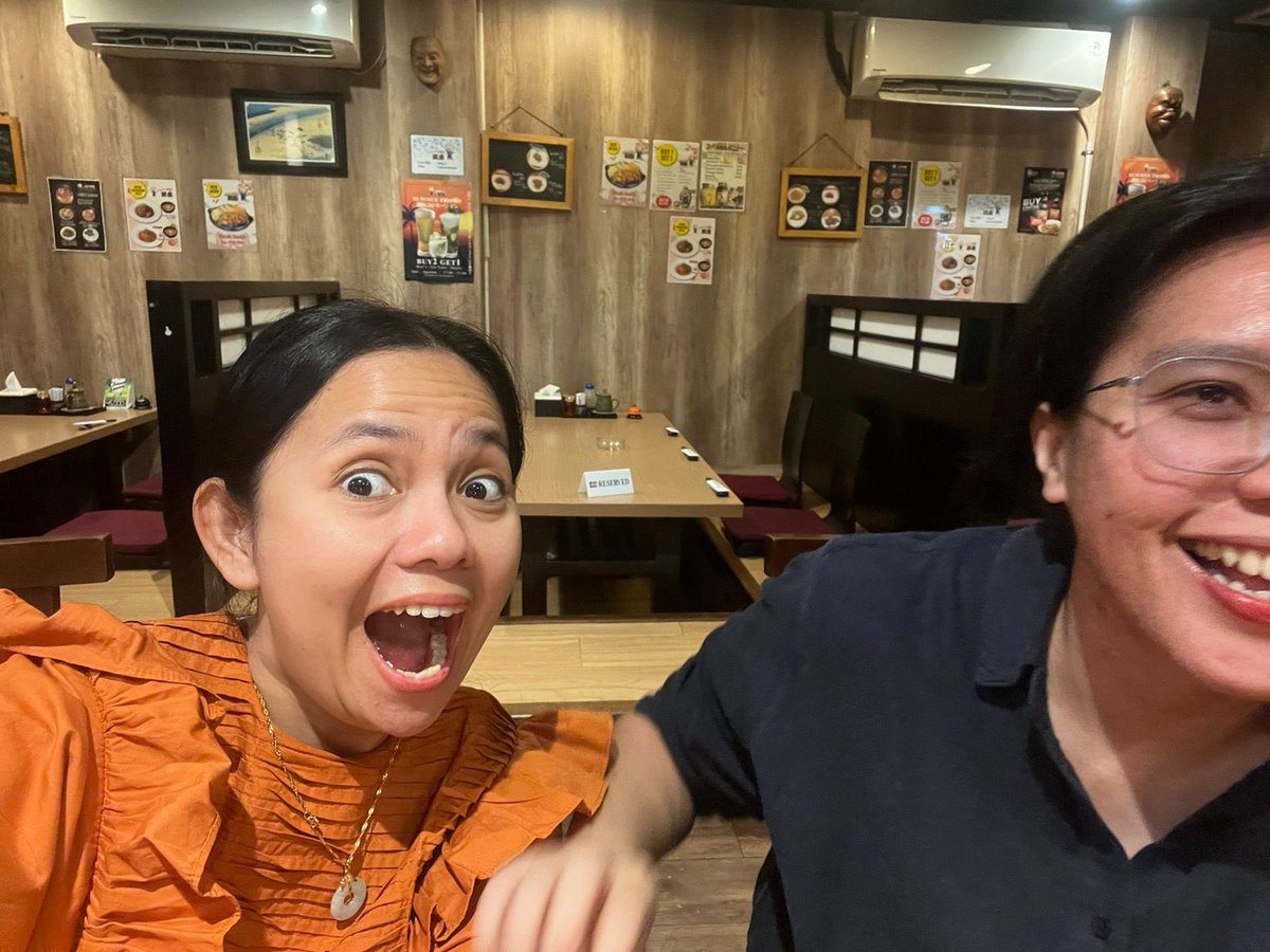 Small circle but full of laugh <a href="/atsirips/">APSH</a> 🤣🤣🤣