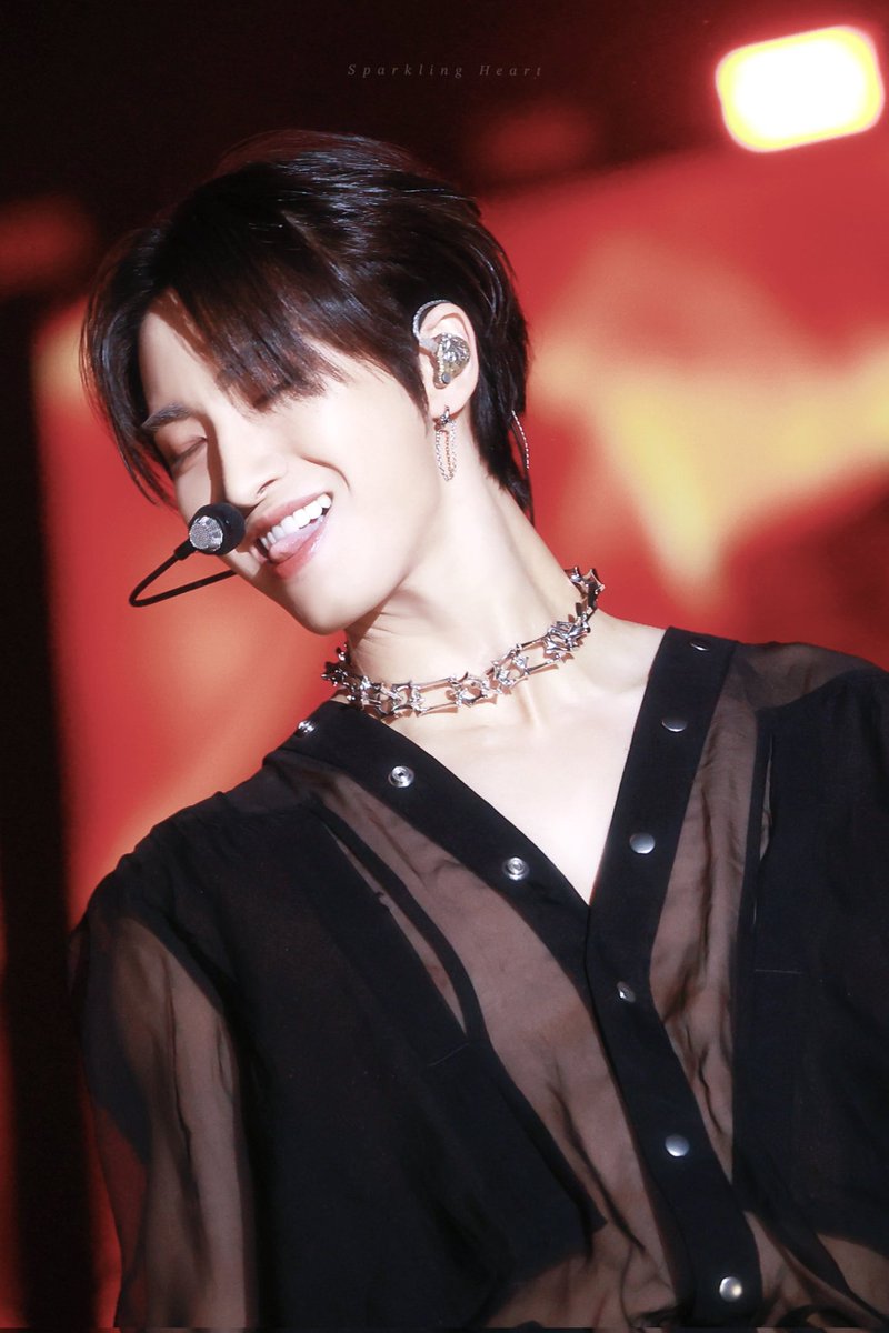 thinkingabtpsh's tweet photo. 230810 seonghwa is for the history books https://t.co/G8IZ8hXZOg