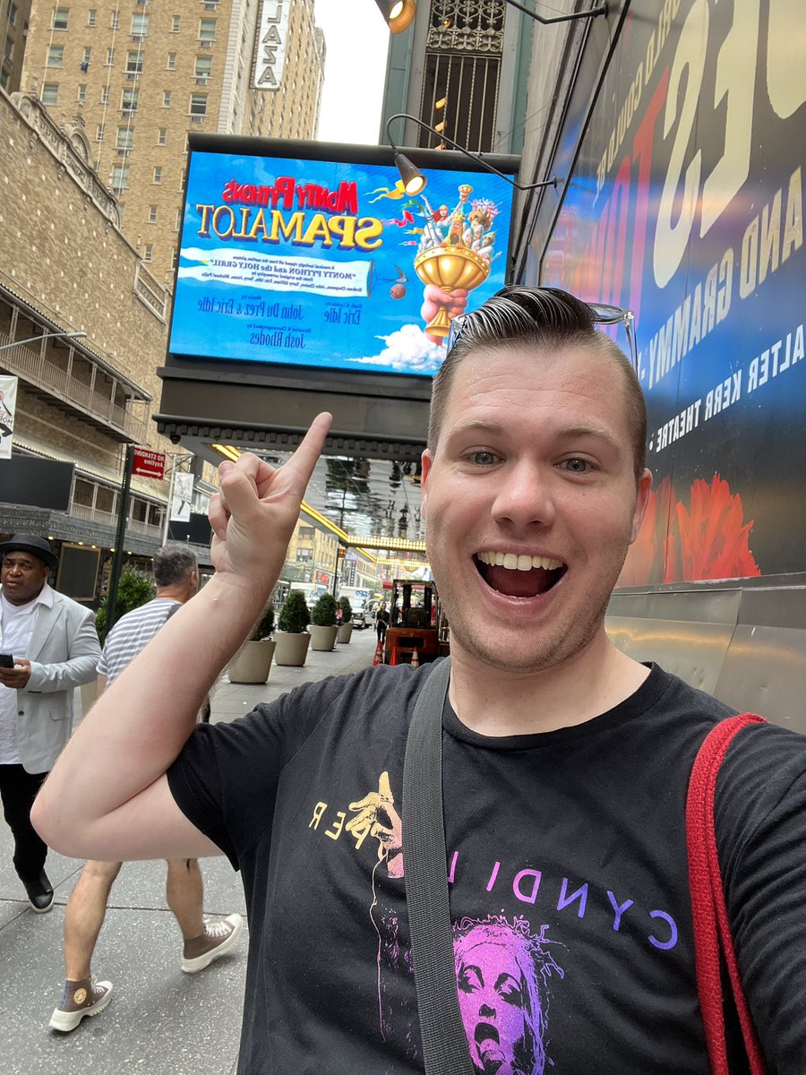 rye_myers's tweet image. Looking on the “bright side of life” as @SpamalotBway digital marquee is up! 

I’m so excited to see this new revival! 

#spamalot #monthypython #funny #broadway #revival