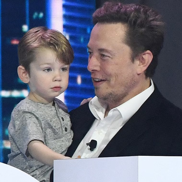TeslaSynopsis's tweet photo. Make Babies, Not War https://t.co/DzEHxQwm3o