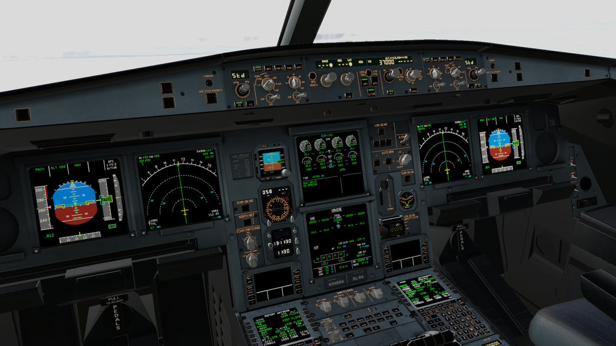 pablot11's tweet image. desde Tianjin 🇨🇳 a Montreal 🇨🇦. con 317 pasajeros, consumiremos 131Tons de fuel para cubrir 6913Mn en unas 13hs, hermoso #A346 #toliss #vuelovirtual @XPlaneOfficial #Xplane12    @walkerairtrans 
twiteando como @FelixPiquero 😂