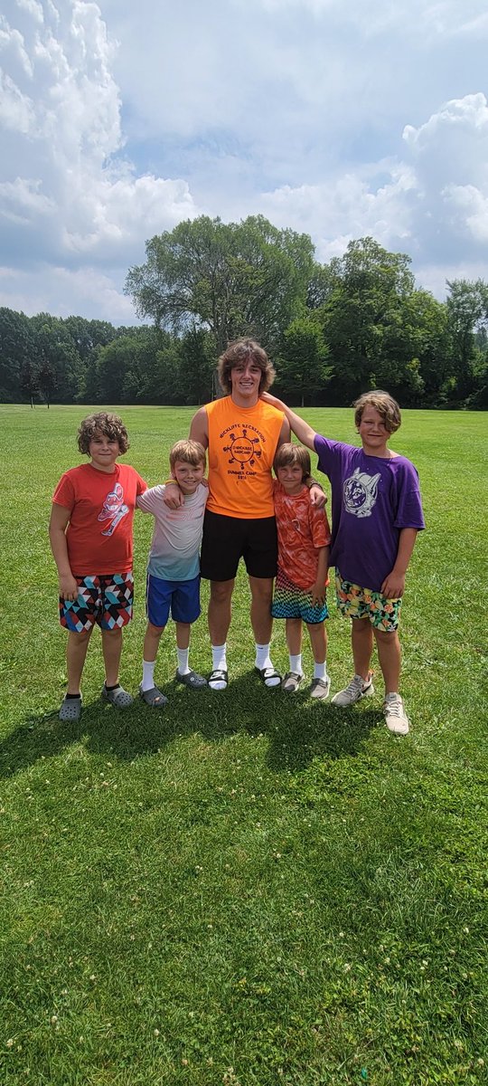 wickrecdaycamp's tweet photo. Group 11, 6th Grade boys, with Counselor Noah https://t.co/pIqCpIAnp5