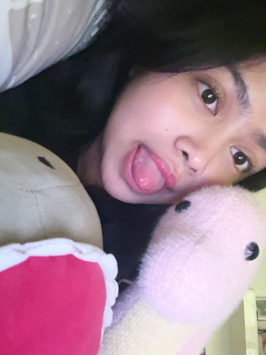 20thOfJune's tweet photo. pictures i send ke pacarku https://t.co/ljPnvmmwHG