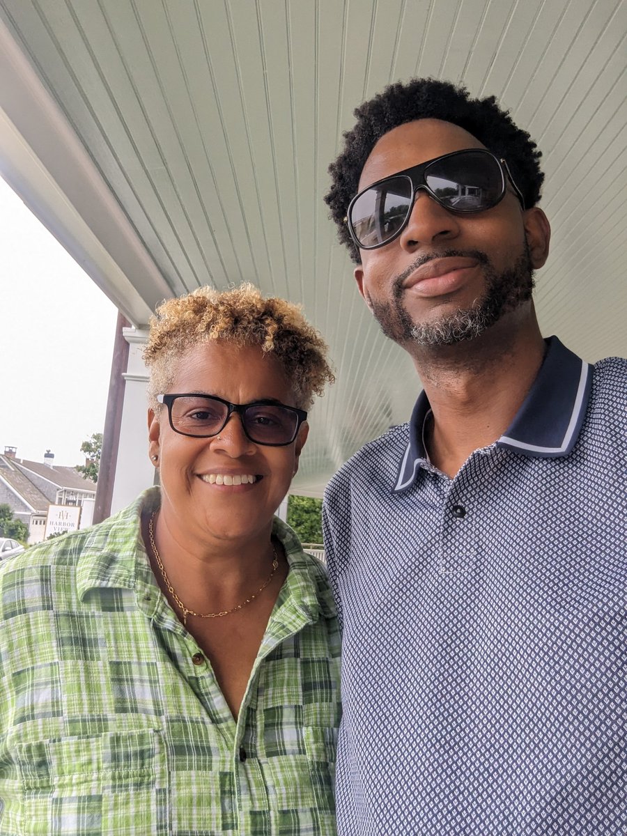 Truly enjoyed my first trip to the vineyard. Quality time with quality people , I'll be back #oakbluff #edgartown