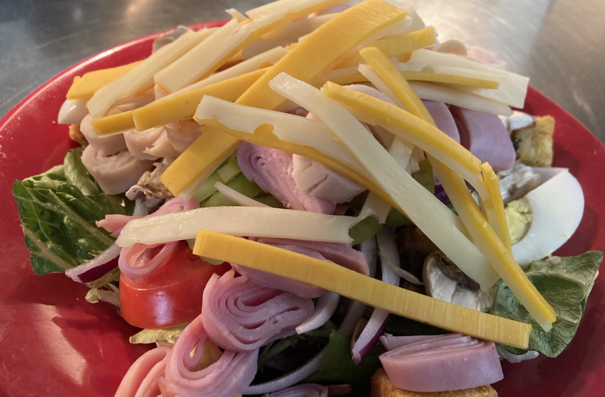 TCsReferee's tweet photo. Saturdays are always better with an ULTRA FRESH SALAD from TC’s Referee.

Half Salads on special for lunch EVERY DAY 11am-4pm, Full Salads available all the time.

SAT SOUP FUN (8.12.23) ->>
Jalapeño Cheese + Italian Sausage Potato + Chili (every day)

#SaladLocal https://t.co/biaZJ5aWRn
