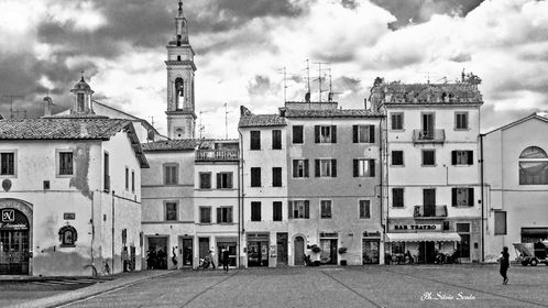 #Buonanottemontevarchi

Foto di @SilvioScala