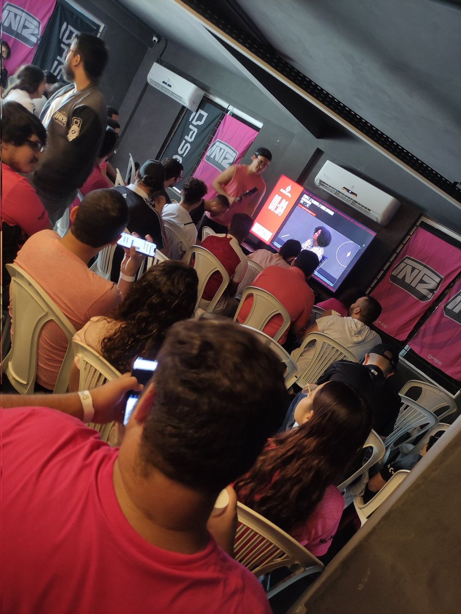 Peixe__'s tweet image. Alô @CBLOL a galera aqui em Recife já no cima na final e na torcida...
#paintz #basegaming @BASEGamingGG