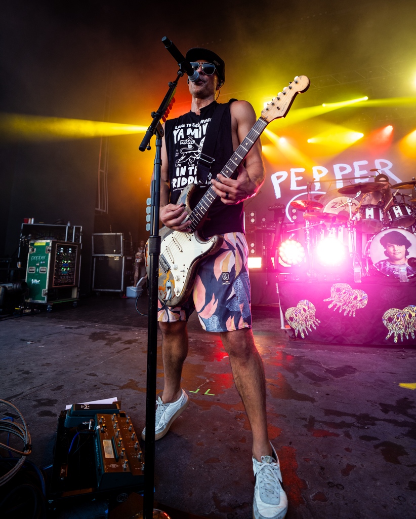 PepperLive's tweet photo. @blockpartyeagle TONIGHT! We hit the stage at 6:30, see you soon CO! ⛰🎉
 
📷️ @mikedenim https://t.co/KrAnJpVpey