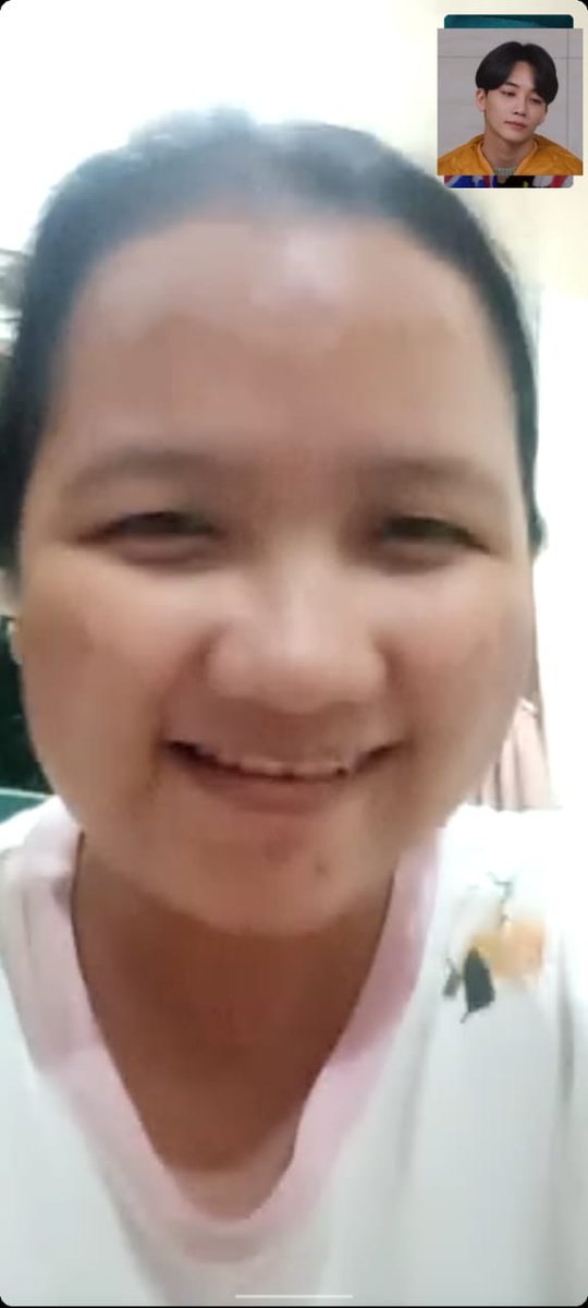 raeyaoceanic's tweet photo. Guys be careful. Febri Silva Martauli. Dia penipu dan utang dia banyak bgt mulai dari go, arisan, jastipan. Skrng lg susah bgt dicari,  ngeblokir nomer kita2 yg bersangkutan dan bener2 gabisa dihubungi sama sekali. https://t.co/3NRukYoD1H
