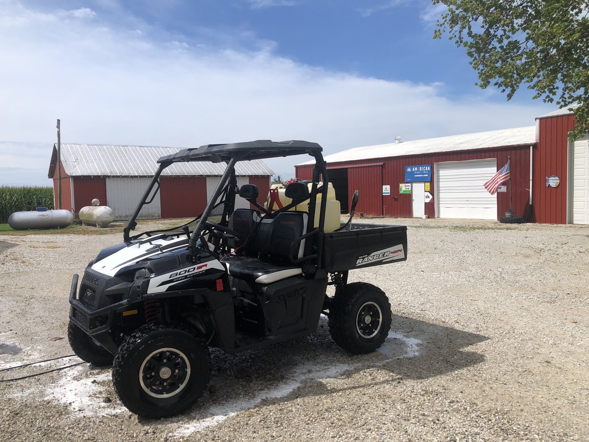 I purchased some #AndyClean soap for the 1st time at my local <a href="/HutsonInc/">Hutson Inc</a> Friday. I’m pleased, I’ll see this fall with the combine after harvest. #GoodCleanFun