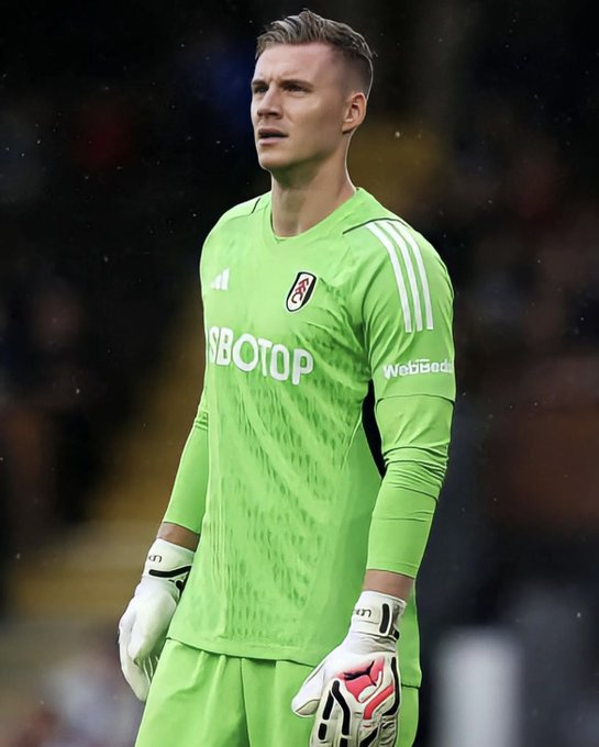 Fulham_Focus's tweet photo. Bernd Leno absolutely unbeatable today

An early application for player of the season

Everton had 8 shots on target

Best £3m we've ever spent

Super Bernd Leno in goal

#ffc https://t.co/kJlhX6bYd2