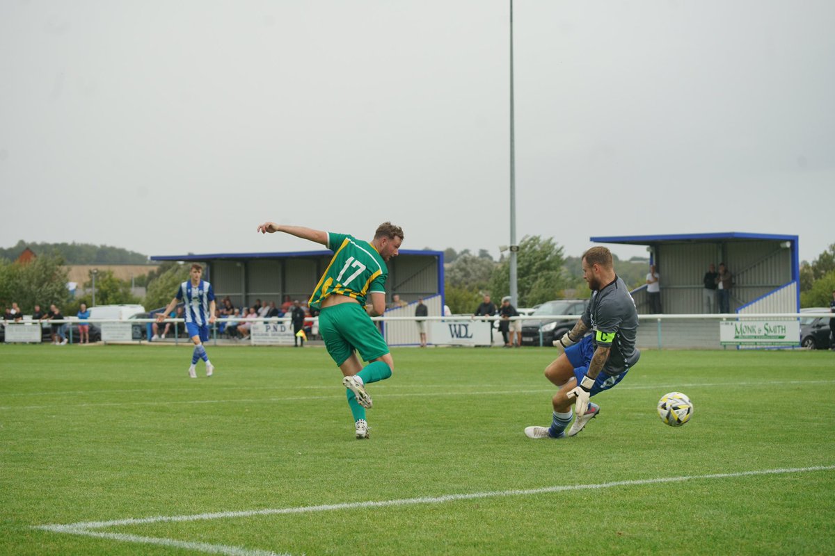 Harpenden Town FC tweet media