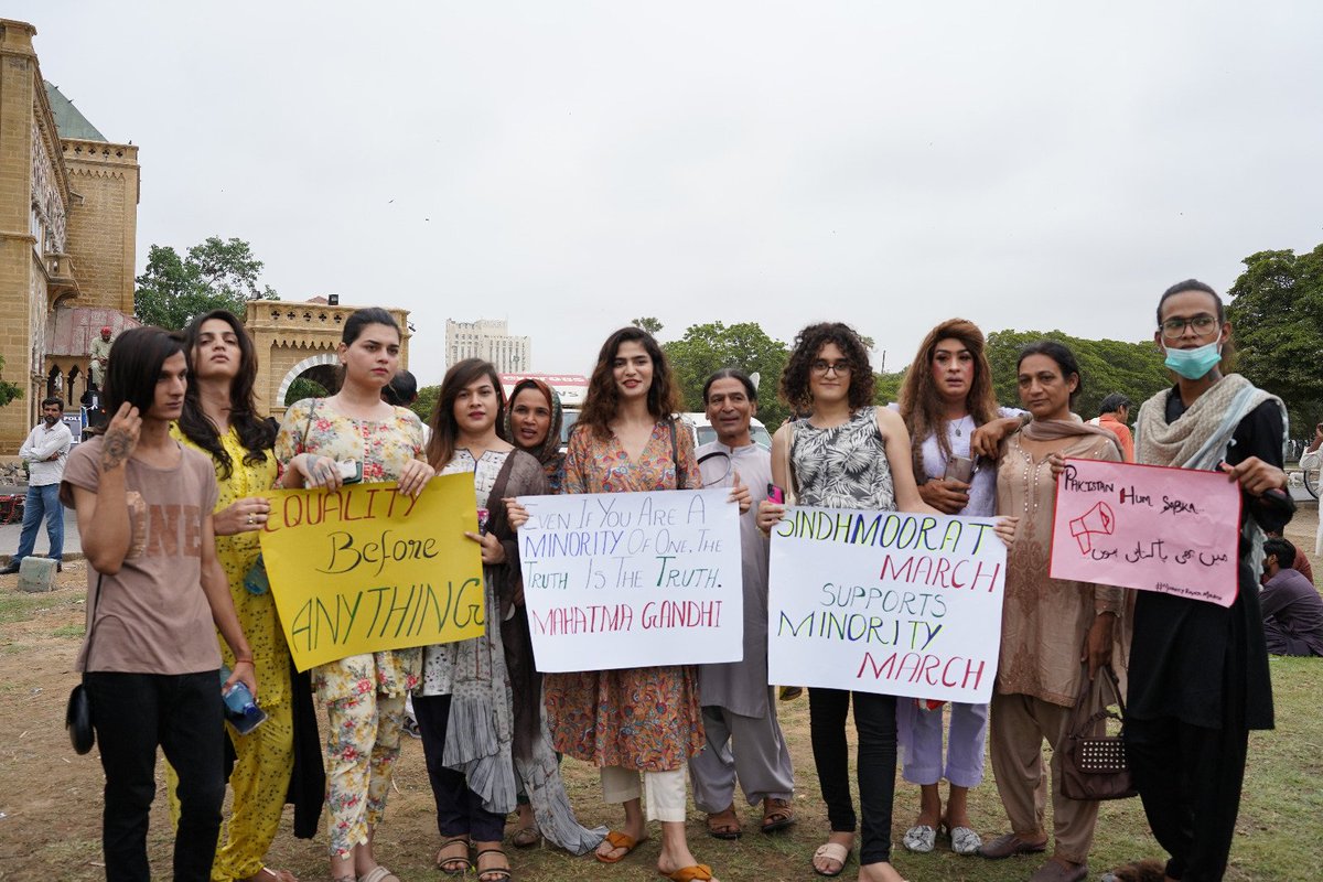 SMM marched with our religious minorities at #MinortyRightsMarch2023 

As a marginalized gender minority we can relate &amp; empathize with the pain &amp; struggle of every other minority group being terrorized by the majoritarian bigotry.

Hence, we extend our support!

<a href="/aqliyatihuqooq/">Minority Rights March</a>