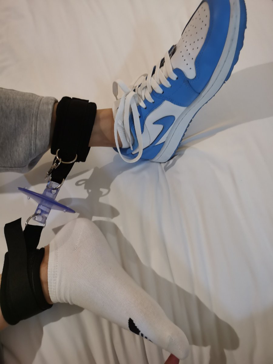 PrettyWJH tweet media