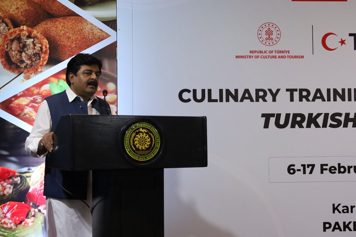 PTANews_'s tweet photo. With the aim of promoting exotic #TurkishCuisine in Pakistan, "The Culinary Training Program for Turkish Cuisine" was organized by the collaboration of #TIKA and Pakistan's Institute of Tourism & Hotel Management (#PITHM). @OfficialPithm
#TIKAbridgesCultures
#FoodDiplomacy🇵🇰🇹🇷 https://t.co/EYyITOXgaA