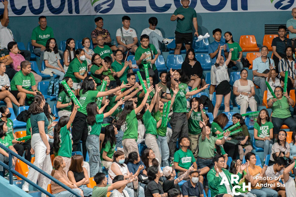 greenbloodedts's tweet photo. They keep the ANIMO burning! 🔥🏹💚

📷 Archers Network

#AnimoLaSalle #IgnitetheAnimo #GreenBlooded https://t.co/XRRdGRVIVI
