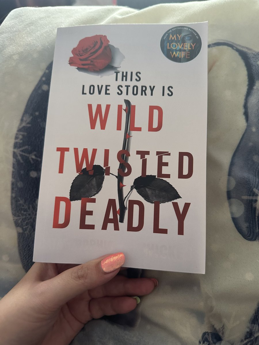 Saturday plans…. Feet up and a book… 
@smariedowning @MichaelJBooks 

#atwistedlovestory