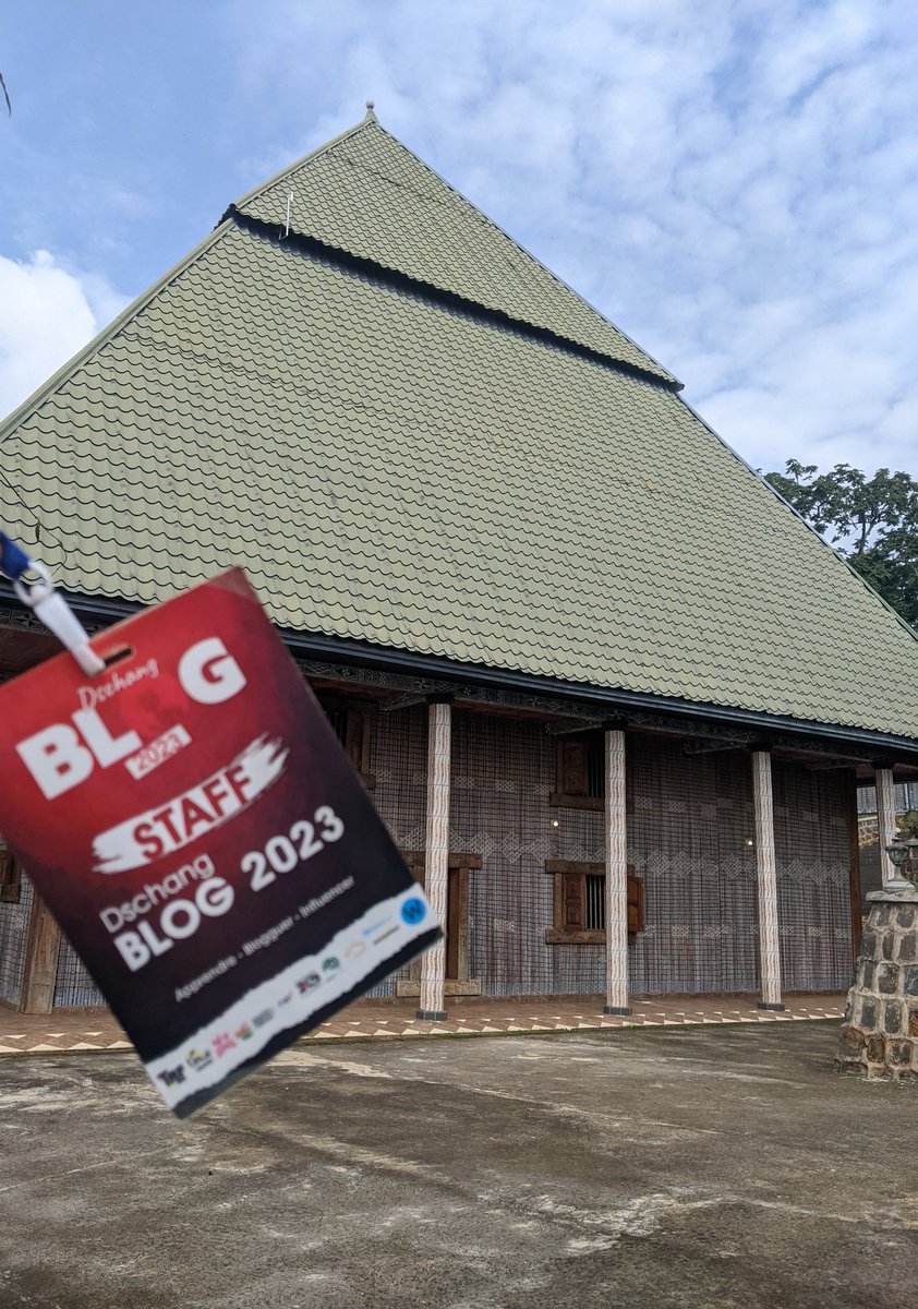 fortunetambah's tweet photo. Bayangam...
L'équipe Dschang blog est dans la place .
Qui ici est de Bayangam ??
#DschangBlog2023
#KimboCare
#Dimsoft
#2KAgency
#Wutsi
#Defyhatenow https://t.co/gZnOj4kVJu