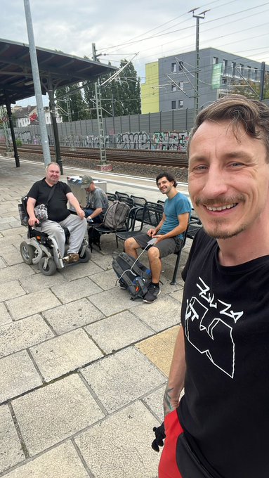 On our way to the @hanfparade @CSC_HighGround @GuenterWeiglein https://t.co/UOLITMilr2<a class="tags" target="_blank" title="On Twitter" href="/?out=eyJ0eXAiOiJKV1QiLCJhbGciOiJIUzUxMiJ9.eyJpYXQiOjE3MjM3MjQ1NjcsImlzcyI6InR3cG9ybnN0YXJzLmNvbSIsIm5iZiI6MTcyMzcyNDU2NywiZXhwIjoxNzU1MjYwNTY3LCJyZWRpcmVjdF91cmwiOiJodHRwczovL3R3aXR0ZXIuY29tL2hhbmZwYXJhZGUifQ.wy2y-HUGwztvhP_7pfwm1BhB7s3DI3ErkwYU1GZmK7nYq2SzL4p1TAdkwBB47KcwH8Alyh1HwHmiycf4hlPYcw">@hanfparade</a><a class="tags" target="_blank" title="On Twitter" href="/?out=eyJ0eXAiOiJKV1QiLCJhbGciOiJIUzUxMiJ9.eyJpYXQiOjE3MjM3MjQ1NjcsImlzcyI6InR3cG9ybnN0YXJzLmNvbSIsIm5iZiI6MTcyMzcyNDU2NywiZXhwIjoxNzU1MjYwNTY3LCJyZWRpcmVjdF91cmwiOiJodHRwczovL3R3aXR0ZXIuY29tL0NTQ19IaWdoR3JvdW5kIn0.82hA8YKsOFXdtYJtM3_xf9Z0M7ZzWXg92HdVViFDoMpuVszcq634ViwLV9hq8lNJEgMQFivgwYQyM4X4rgLooA">@CSC_HighGround</a><a href="/tag/movie"class="tags"><span>#movie</span></a><a href="/tag/musicislife"class="tags"><span>#musicislife</span></a>