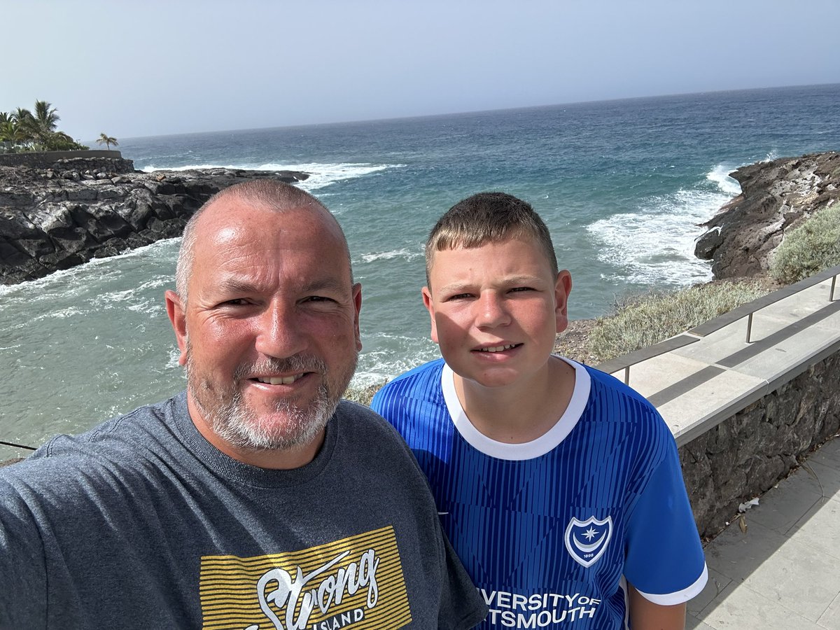 pumpinpete's tweet photo. @Pompey Will be watching in sunny Tenerife ☀️⚽️🍹#pup https://t.co/qu6HNlrfIv