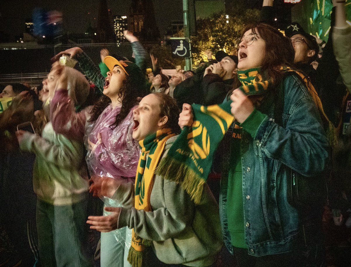 leighhenningham's tweet photo. When the other half of the sky takes millions of fans close to heaven. Euphoria, & a lot more at Federation Square as the Matilda’s give us a night we will never forget.
Photos by Leigh Henningham.
#matildas #melbourne #federationsquare #photography #fifa #worldcup2023 https://t.co/EEdSs218PZ