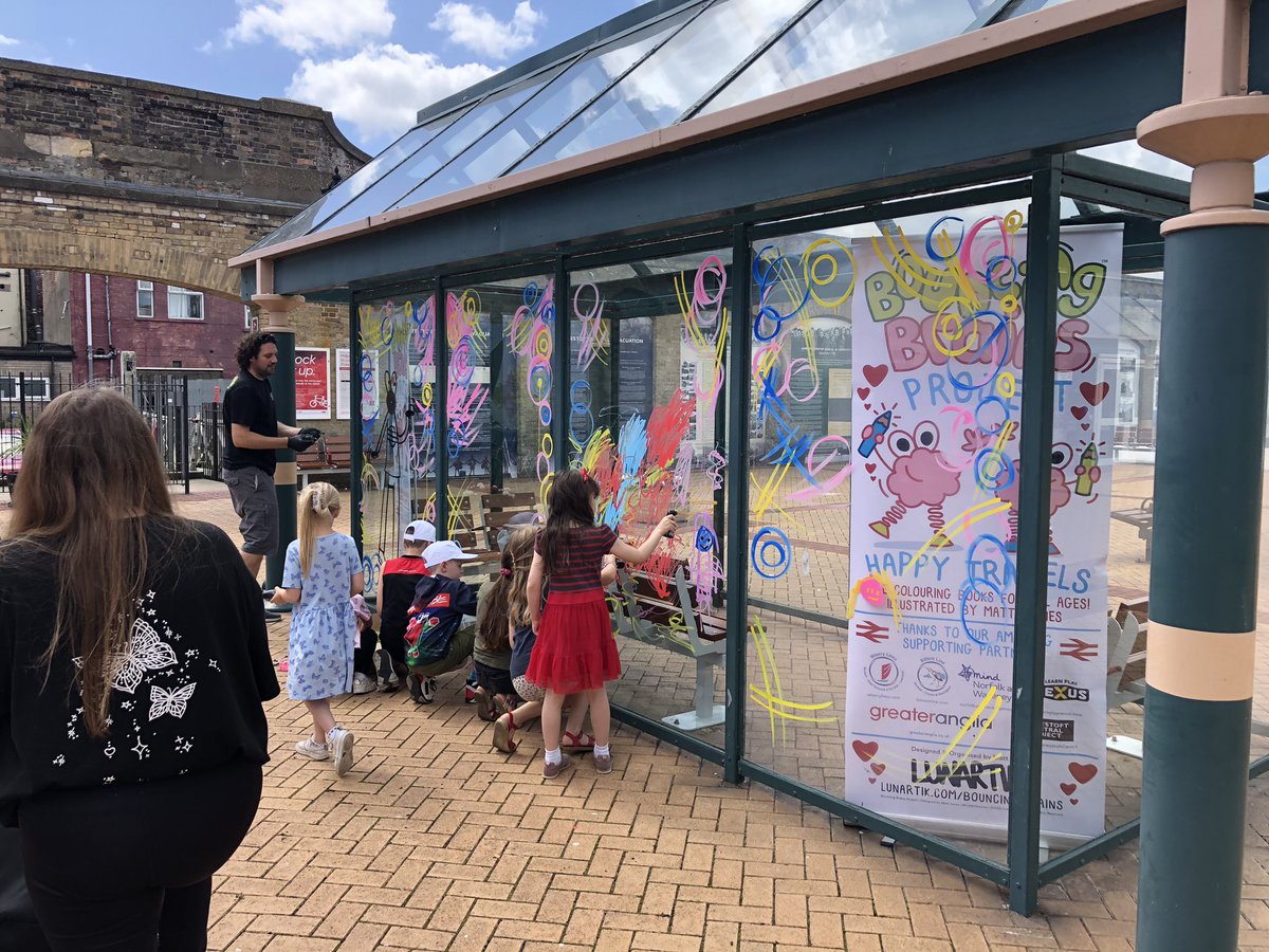 WherryLines's tweet photo. Live Interactive Art session using @poscauk pens at @LowestoftCentr1 as part of our &amp; @BitternLine launch of #BouncingBrains #HappyTravels Colouring Packs today. PLEASE NOTE NO @greateranglia SHELTERS WERE HARMED IN THE MAKING OF THIS TWEET! https://t.co/Iw1b4vgbSD