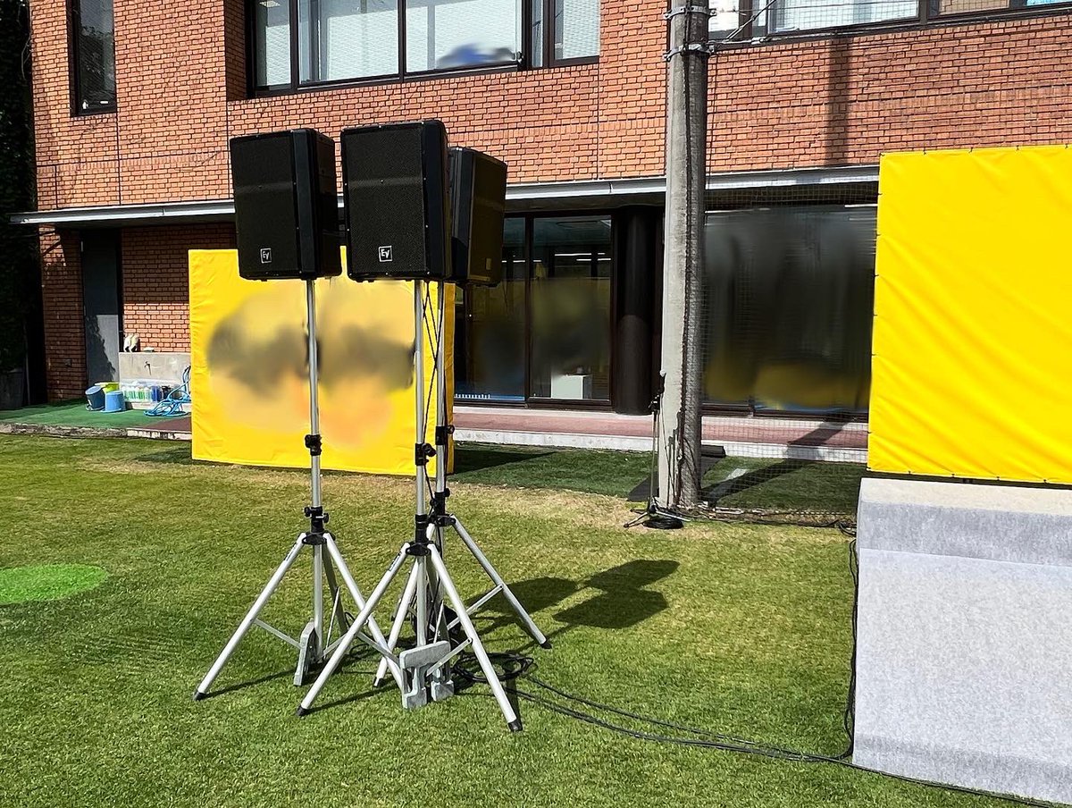 jssinc_co_jp's tweet photo. 【現場紹介】府中
#jss #publicaddress #pa #soundreinforcement #sx300 #tpspeaker #ground #green #midasconsoles #m32r #いいてんき #屋外イベント https://t.co/GdS0axY9AR