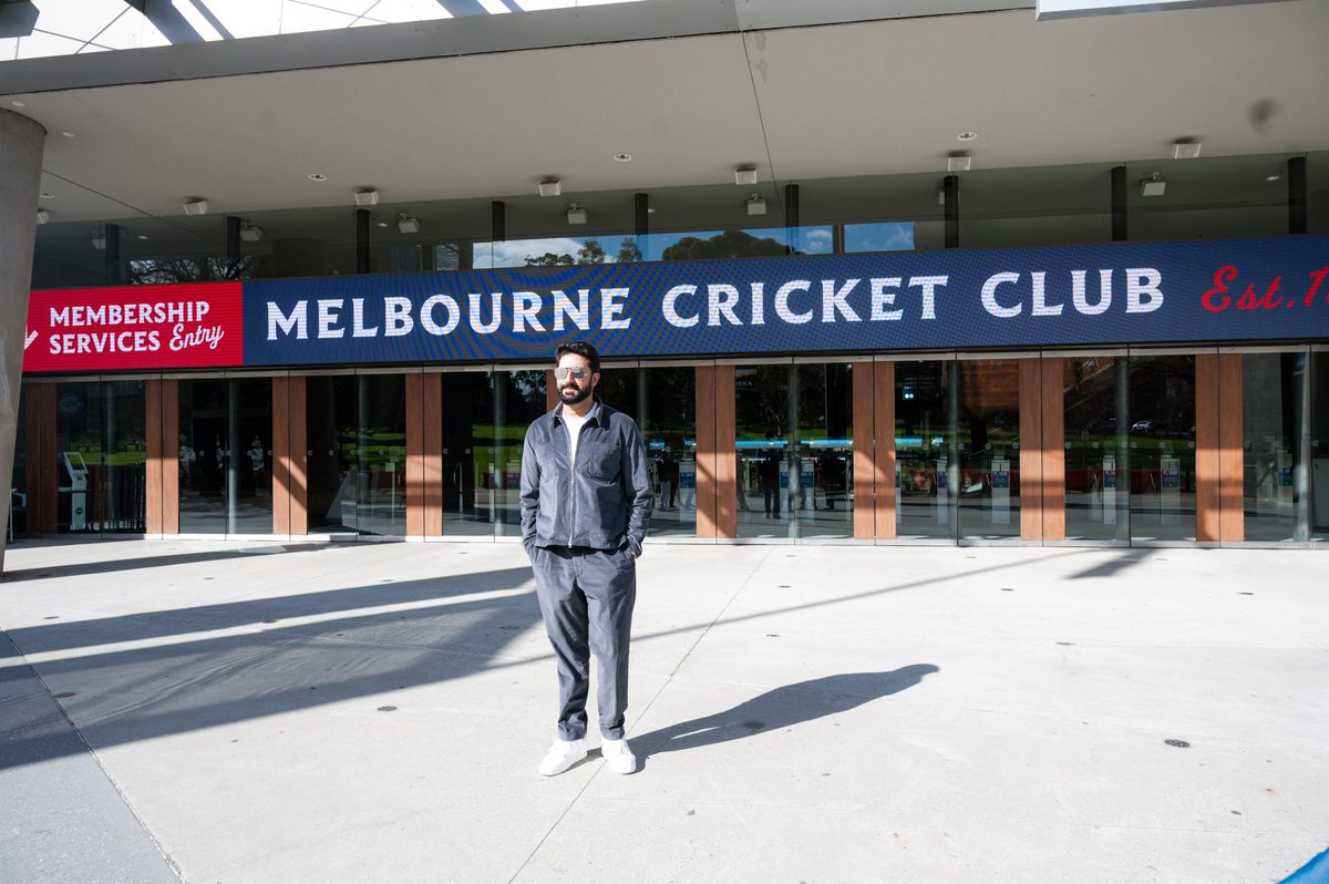 BeejalBhatt's tweet image. #Ghoomer in #Melbourne 
#IFFM @IFFMelb 

SUPER DUPER TRUPER 👏🏻👏🏻👏🏻

Father @SrBachchan &amp;amp; Nation PRIDE #AbhishekBachchan @juniorbachchan ❤️
@SaiyamiKher @Imangadbedi @AzmiShabana #RBalki 

#6DaysToGhoomer