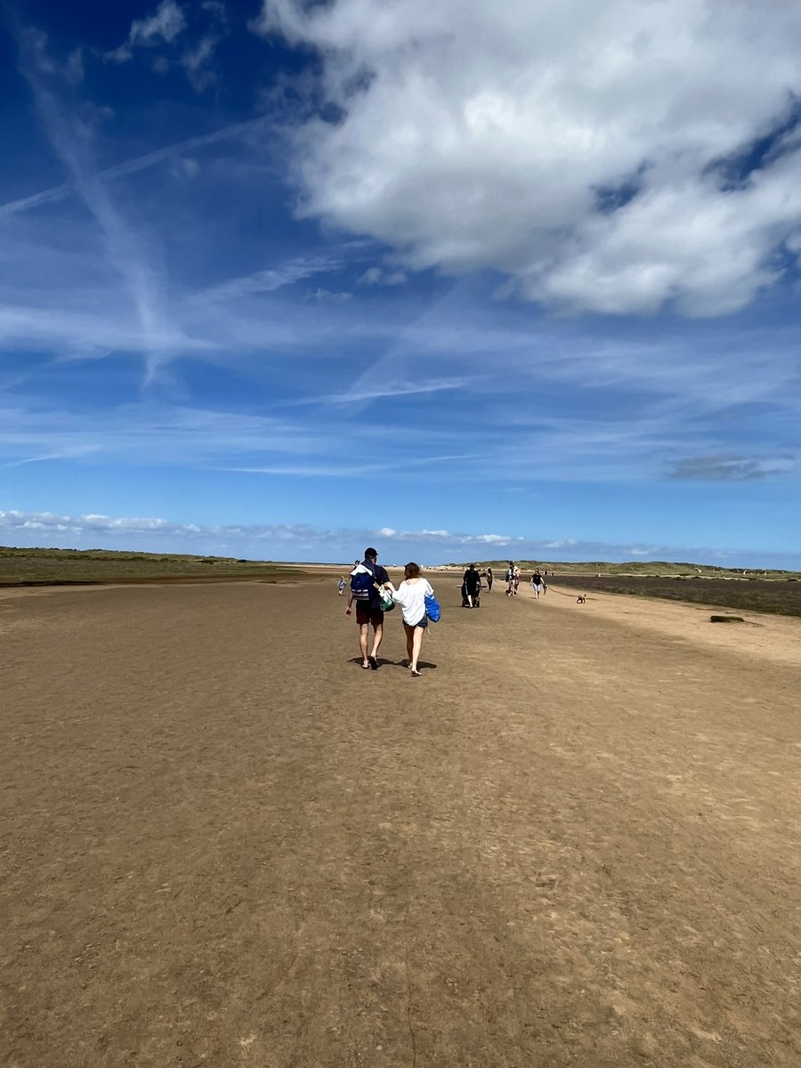 ruralSBM's tweet photo. A fabulous week of beaches and old friendships from primary school.
Catching up, laughing SO much and putting the world to rights over a rosé or two. Lovely to see the sunshine too 😎
#rest #summer #backtoworknextweek https://t.co/CwDjQFY0Je