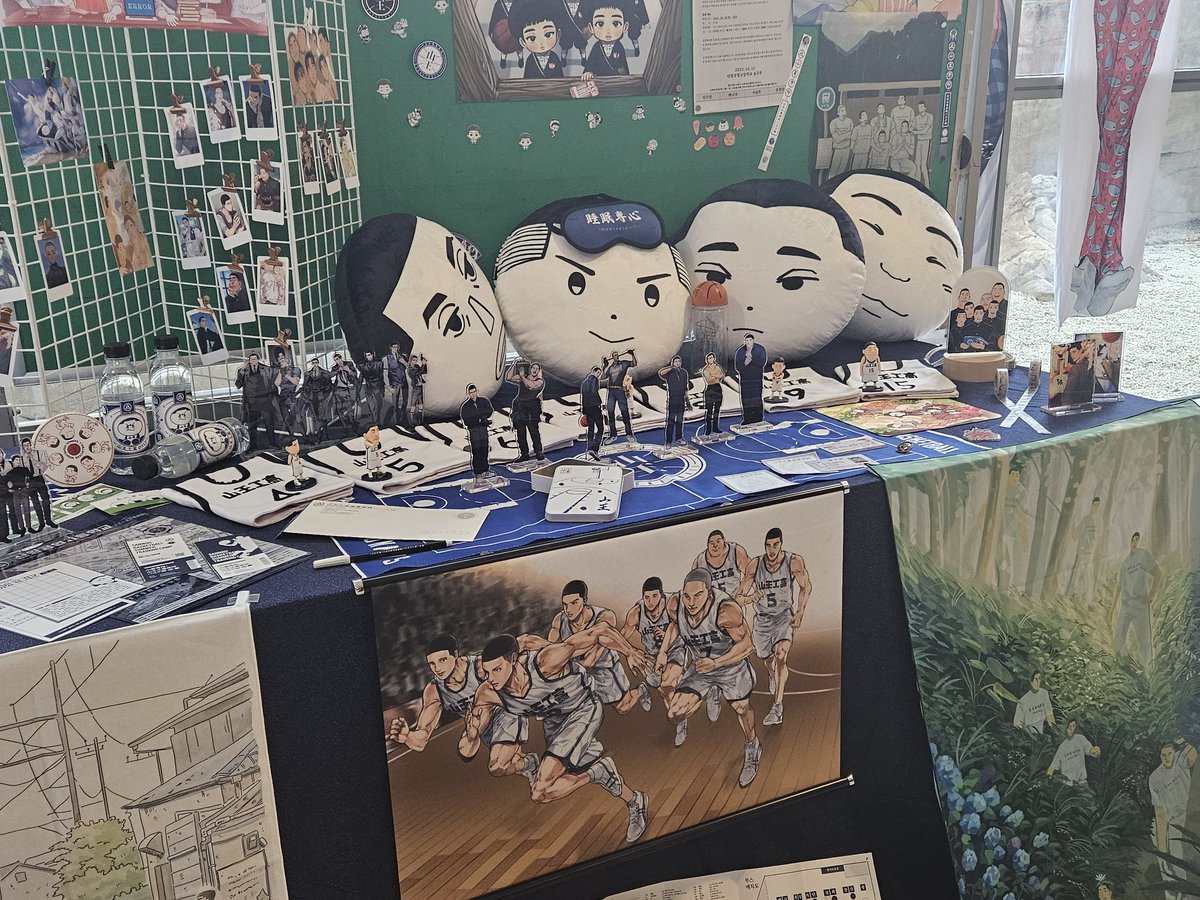 bbbbam1010's tweet photo. 산왕온 후기
조흔사람들과 조흔시간 
함께 동행해주신 분들이 모지리같은 저를 잘 챙겨주셔서 너무 감사했어요...🥹

신현철 암바시술소는 걍 맘에들어서 허락받고 찍음 https://t.co/utb0ZWzmRw