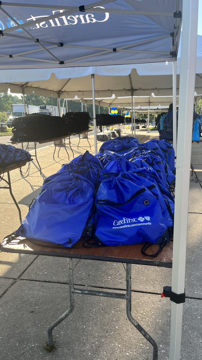 PGCPS (@pgcps) on Twitter photo Gearing up for the Back to School Drive & Dash at <a href="/CHFlowersHigh/">Charles Flowers HS</a>, <a href="/OHHSClippers/">Oxon Hill High School</a> and <a href="/HighPointHigh/">High Point HS</a> starting at 9a until the last backpack has “dashed off”! #PGCPSProud Gearing up for the Back to School Drive & Dash at <a href="/CHFlowersHigh/">Charles Flowers HS</a>, <a href="/OHHSClippers/">Oxon Hill High School</a> and <a href="/HighPointHigh/">High Point HS</a> starting at 9a until the last backpack has “dashed off”! #PGCPSProud