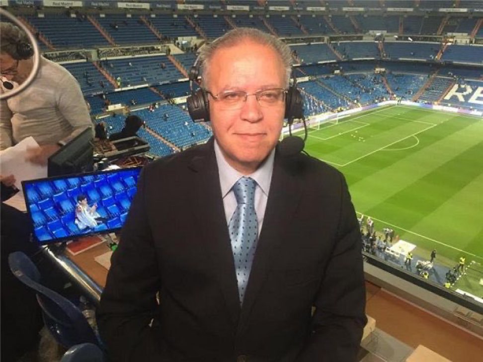 CristianoXtra_'s tweet photo. Raaof Khalif (Legendary commentator, who started commentating in 2000):

"I prefer Ronaldo because he is more integrated than Messi, and as a whole system Ronaldo is better" https://t.co/dnbdyw9dOU