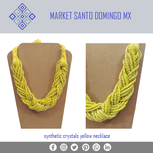 Yellow crystals string necklace. For more visit our store  - marketsantodomingomx.myshopify.com #crystalnecklace #crystalsjewelry #mexicanjewelry #yellowjewelry #ethnicjewelry #luxuryjewelry #valentinegift #yellownecklace #colorfuljewelry #crystalcolliar