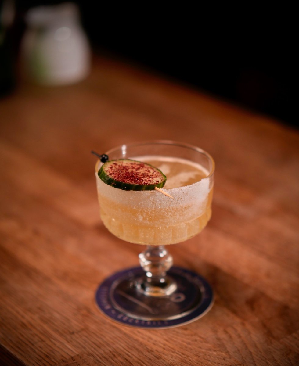 twospoonslondon's tweet photo. Let the music guide you through a New Orleans experience in London, featuring #LondonLocal Jazz artist Evie and Isaac.
Experience signature cocktails inspired by our community, known as the #TalesOfHonorOak and get a taste of our #CreoleLondonFood made by our Little Nola Kitchen https://t.co/np2hQp6zUi
