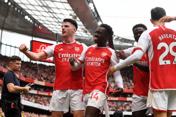 Sideline_Crew's tweet photo. Eddie Nketiah has scored Arsenal's first goal of the campaign to put them 1-0 up vs Nottm Forest!

Nketiah - 26'
#ARSNFO #PremierLeague https://t.co/2RvFQs5FAm