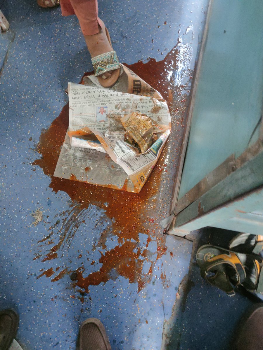 mrvikramjain6's tweet photo. Passage is very dirty in S2 coach of train no -12480 suryanagari PNR no -8102226257 do clean as early as possible.@RailwaySeva @WesternRly @PMOIndia @RailMinIndia https://t.co/hScpIyljf4