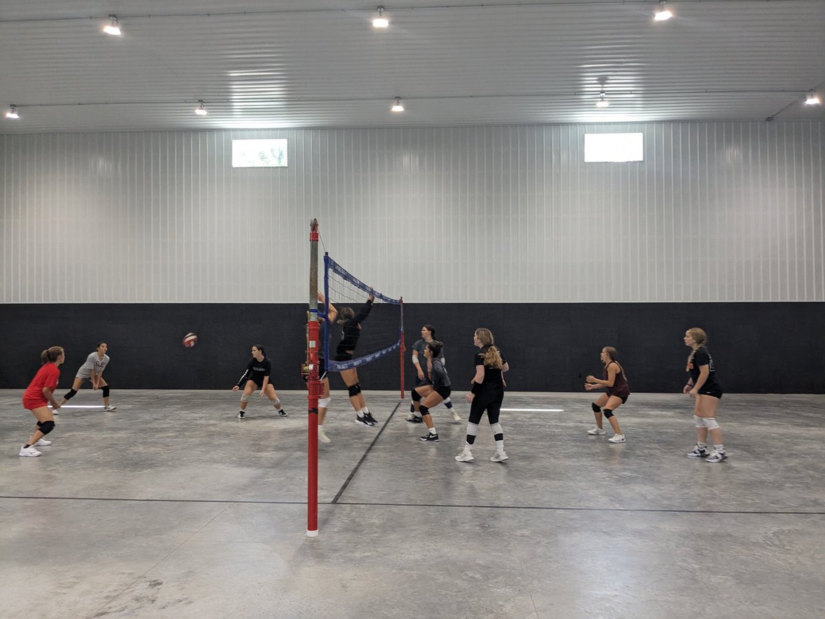 cworthEng's tweet photo. We were off-site yesterday for a scrimmage and team bonding. #trojanforce322 #elmwood322 #IHSA https://t.co/EJV9F88eAe
