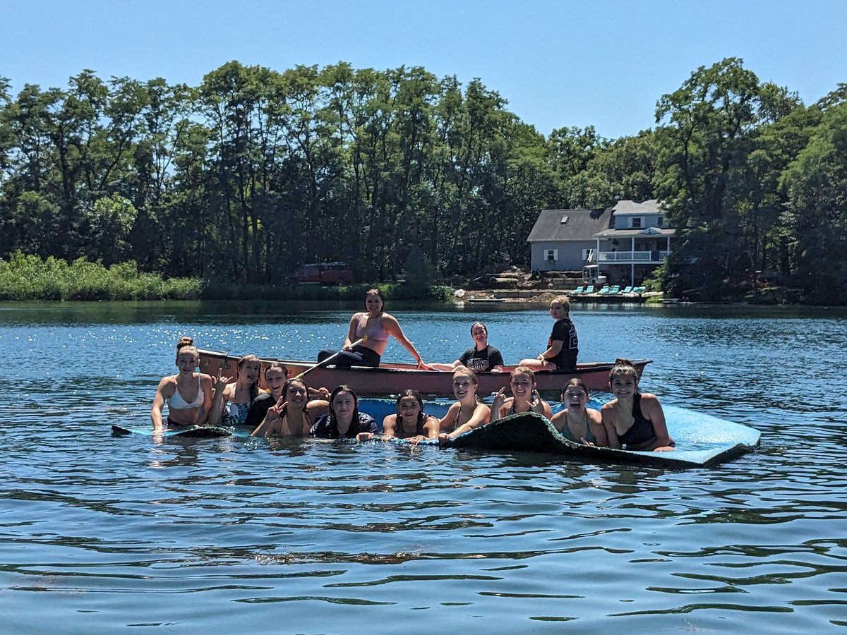 cworthEng's tweet photo. We were off-site yesterday for a scrimmage and team bonding. #trojanforce322 #elmwood322 #IHSA https://t.co/EJV9F88eAe