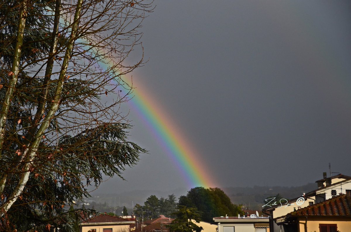 #montevarchinelcuore

Foto di @ZitaSgrevi