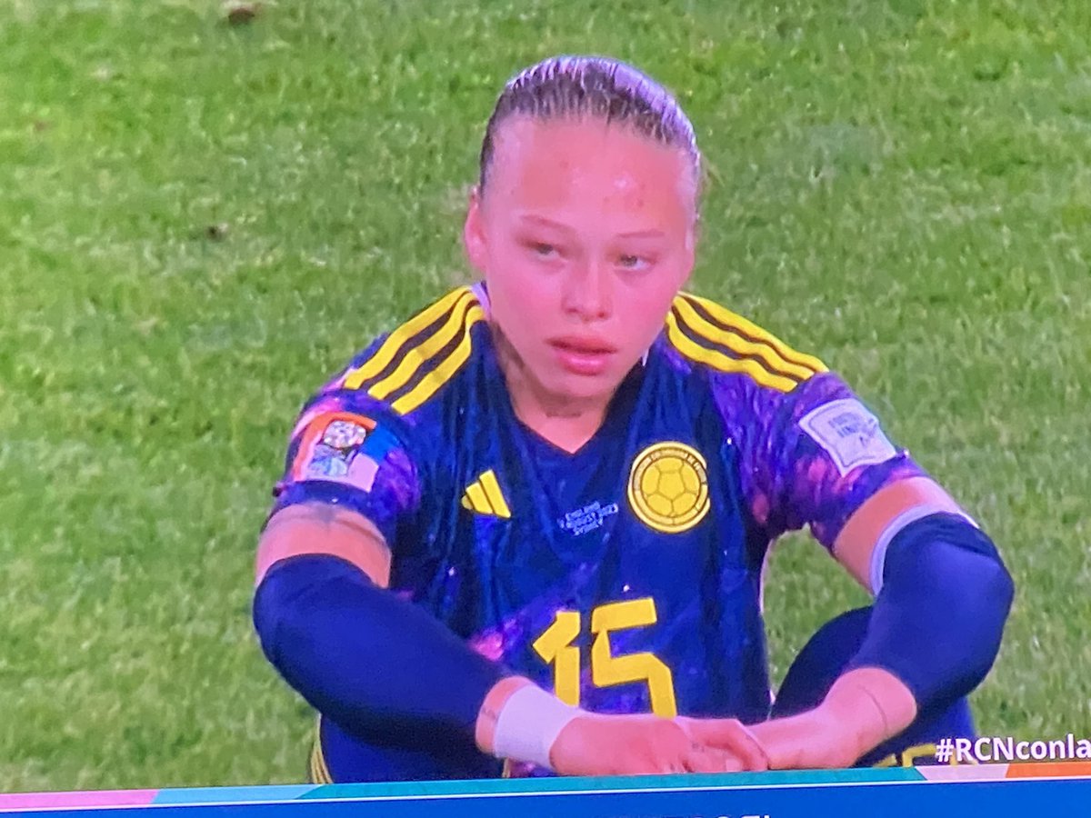 AngelicaLozanoC's tweet photo. Gracias guerreras!!!!!!!!!!!!!

No hay excusa #LigaDignaYa!

Admirables jugadoras, equipazo 🇨🇴🇨🇴
#GraciasTotales 👏👏👏👏 https://t.co/17OHFjAmxw
