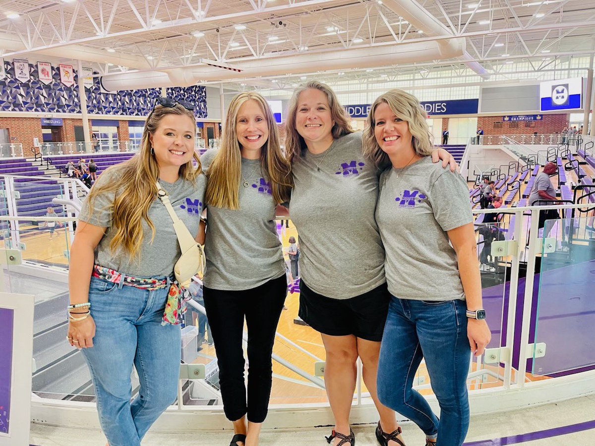 Alex True tweet media